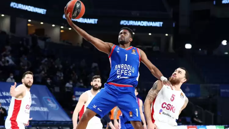 Anadolu Efes, CSKA'yı yıktı geçti!