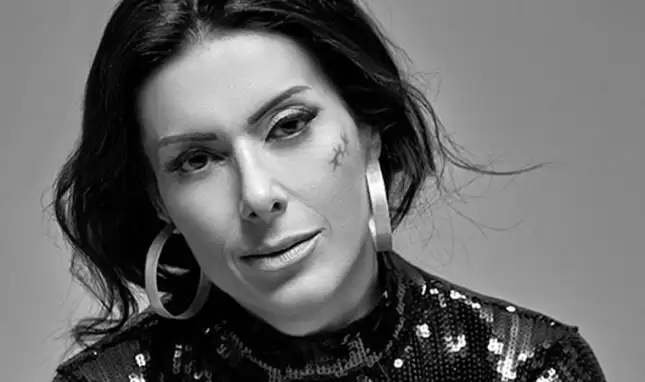 Şarkıcı Gülay kimdir, kaç yaşında, gerçek adı ne, kiminle evli? İbo Show konuğu...