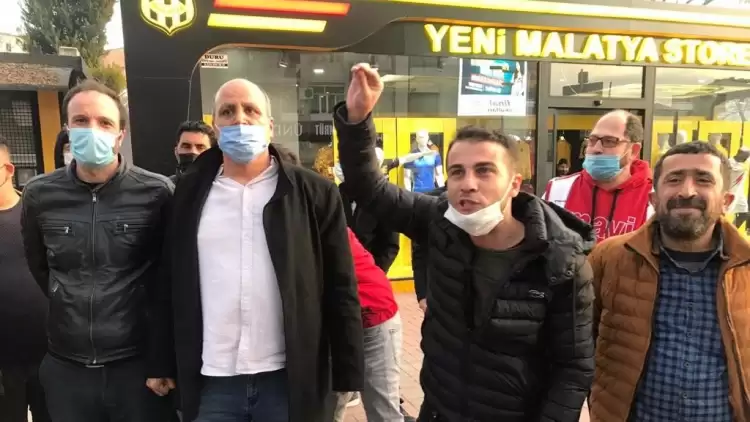 Yeni Malatya taraftarından Adil Gevrek’e istifa çağrısı