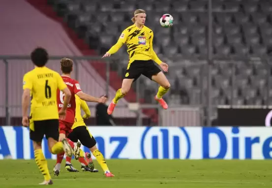 Haaland, Bayern Münih'e karşı yıldızlaştı! Futboluyla büyülüyor...