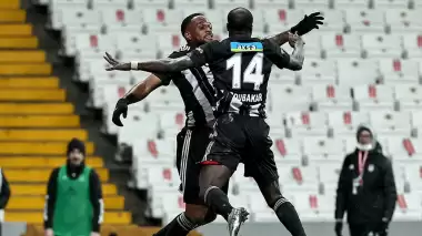 Aboubakar, Sergen Yalçın'dan özür diledi