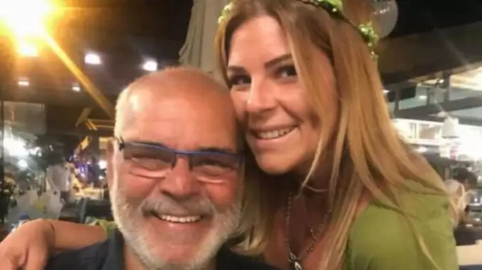 Pelin Öztekin, babası Rasim Öztekin’in cenaze işlemlerini duyurdu