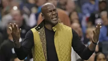 NBA’in efsanesi Michael Jordan 1 yılda 500 milyon Dolar kaybetti!