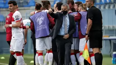 Şenol Güneş: ''Türk insanın başaramayacağı bir şey yoktur''