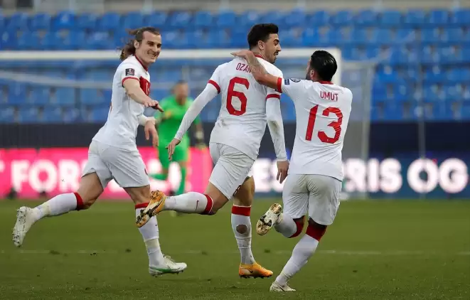 TFF yöneticisi açıkladı: "Milli Takım'da oynamayanlar bile primi hak etti"