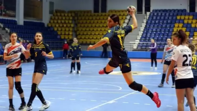 Hentbol Kadınlar Türkiye Kupası'nda çeyrek final heyecanı