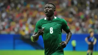 Nijerya'yı Etebo taşıdı