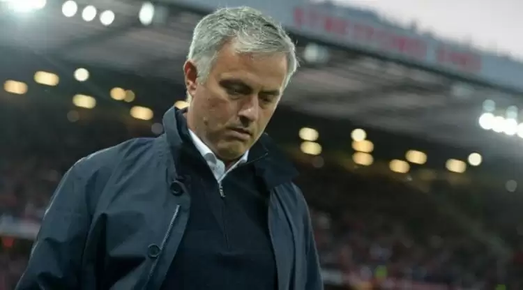 Jose Mourinho, basın toplantısını yarıda kesti! İşte sebebi…