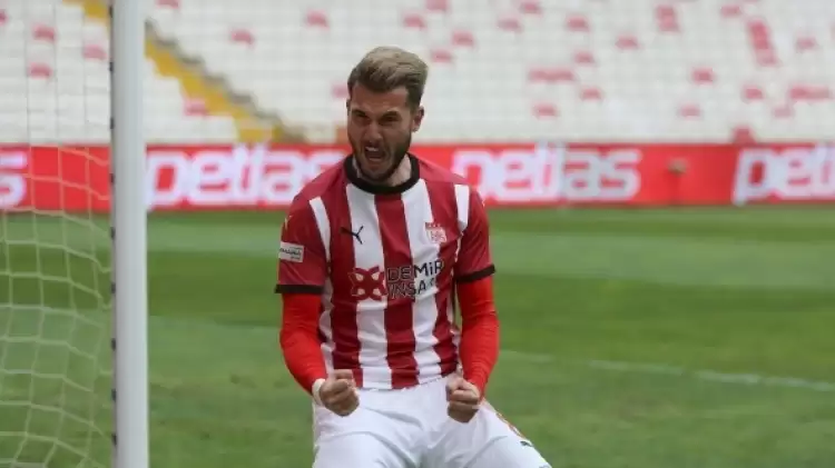 Robin Yalçın Sivasspor'da ilk golünü attı