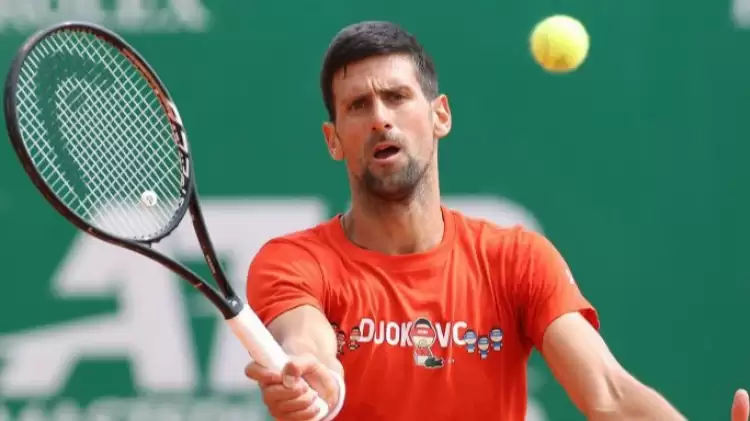 Novak Djokovic üçüncü turda havlu attı