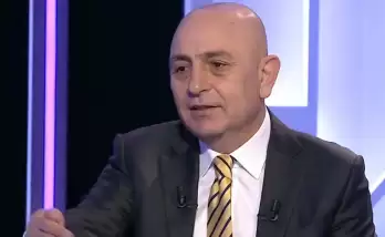''Gözlemci sistemi ilkel, güç odakları değişmesini istemiyor"