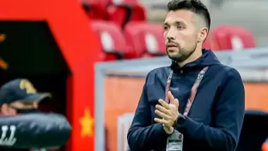 Maç bitti, gözyaşlarını tutamadı!