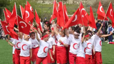 İçişleri Bakanlığı'ndan 23 Nisan genelgesi! 3 gün sokağa çıkma yasağı...