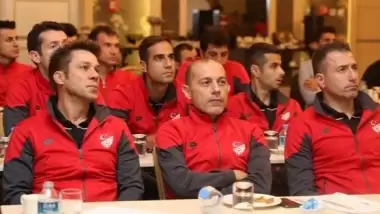 Hakemler şampiyonluk kampında!