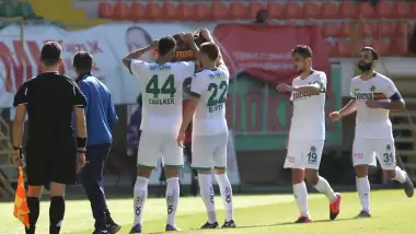 Alanya'da geri dönüş! Nefes kesen maç...