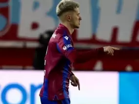 Trabzonspor'da Berat Özdemir kızardı! 