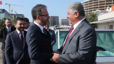 Azerbaycan Gençlik ve Spor Bakanı kansere yenik düştü