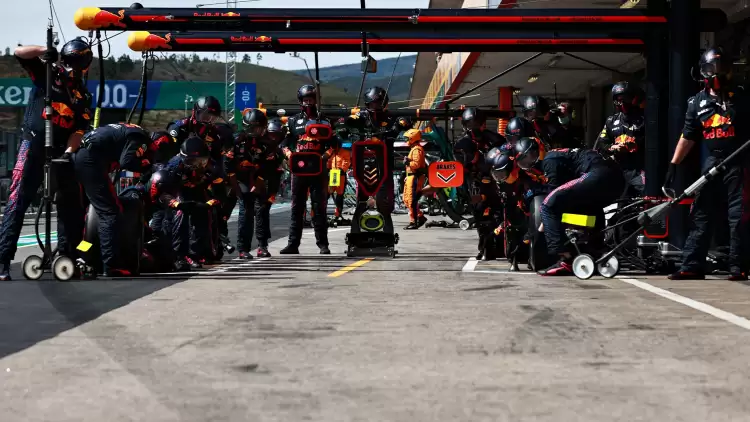 Portekiz'de en hızlı pit stop Red Bull'dan
