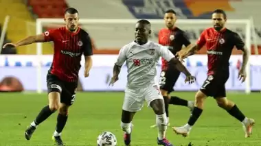 Sivasspor'da Max Gradel, Süper Lig'de bir ilke imza attı
