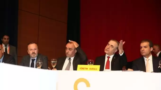 Galatasaray'da işler kızışıyor! İhtarname çekti