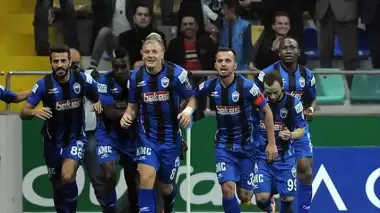 FIFA, kepenk indiren kulüplerin futbolcularına yardım eli uzattı