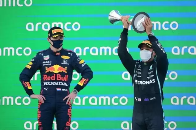 Red Bull pilotu Max Verstappen'den çaresizlik itirafı