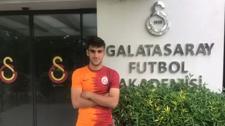Galatasaray'da genç oyuncu imzayı attı