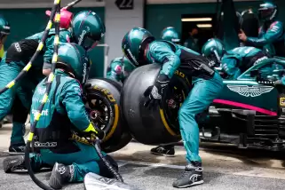 Barcelona'da en hızlı pit stopu Aston Martin F1 takımı yaptı