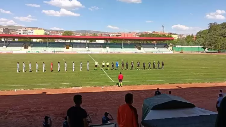Kırşehir Belediyespor, yarı finalde
