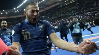 Karim Benzema, 6 yıl sonra Milli Takım'a geri döndü