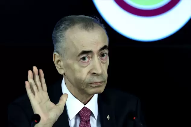 Toplantı bitti, Cengiz devam etti: ''İsteğim Galatasaray başkanıyken ölmek''