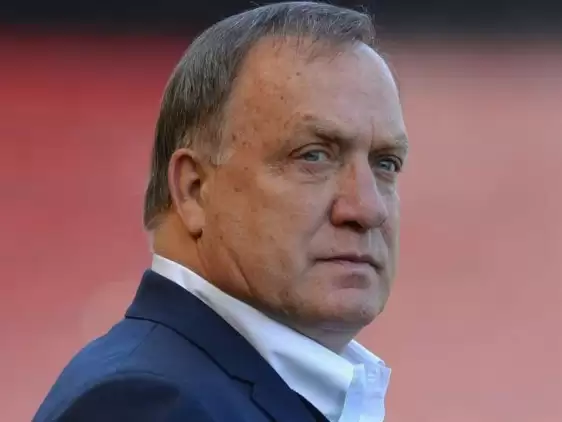 Dick Advocaat, son maçından gözyaşlarıyla ayrıldı