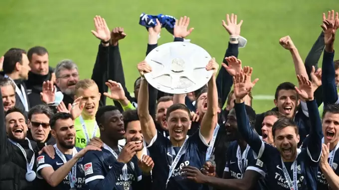 Bundesliga’nın 2 yeni takımı belli oldu