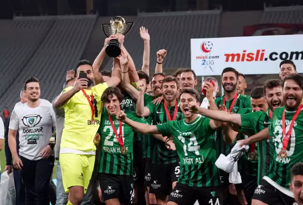 Yeşil-siyah final Kocaelispor'un! 5 yılda amatörden 1. Lig'e