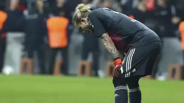 Liverpool taraftarı Karius için anket yaptı!