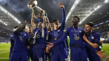 Chelsea eski golcüsünü geri istiyor!