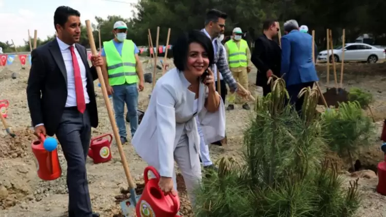 Adana'da Fatih Terim adına hatıra ormanı açıldı