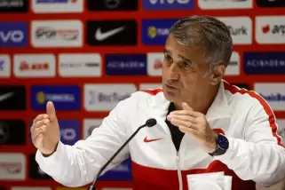 Şenol Güneş “İtalya maçı 3 ihtimalli” dedi ve ekledi: İlk ihtimal…