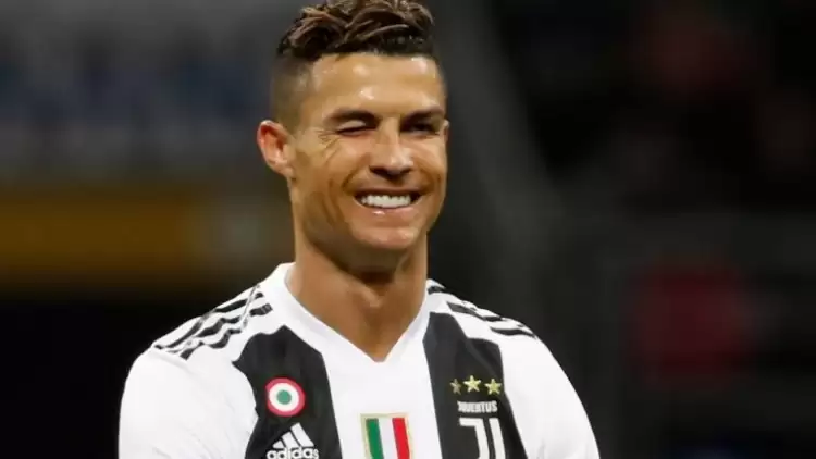 Ronaldo bir başka dünya devine göz kırptı! Adresi...