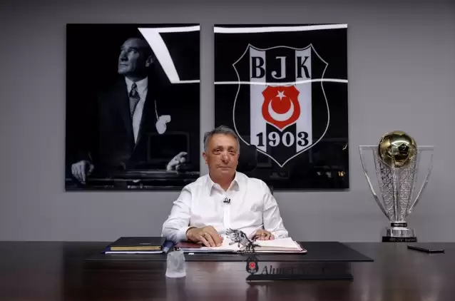 Ahmet Nur Çebi'den istifa açıklaması!