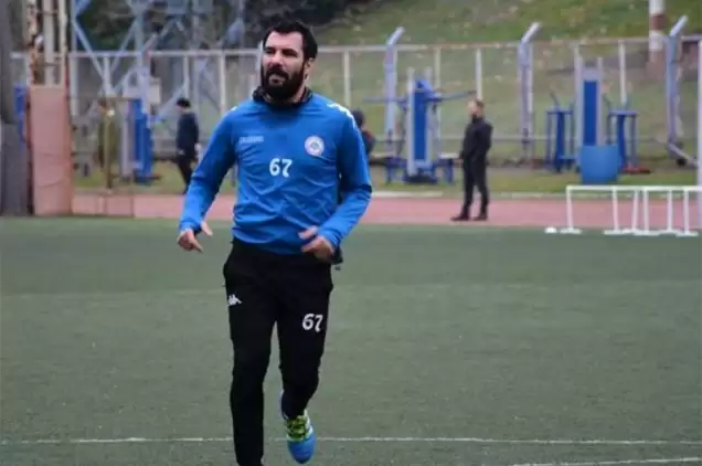 Galatasaray ve Trabzonspor'un eski oyuncusu,  Bölgesel Amatör Lig'de