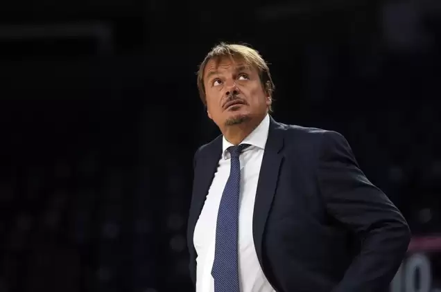 Anadolu Efes'te Ergin Ataman, Fenerbahçe Beko Maçında Yok!