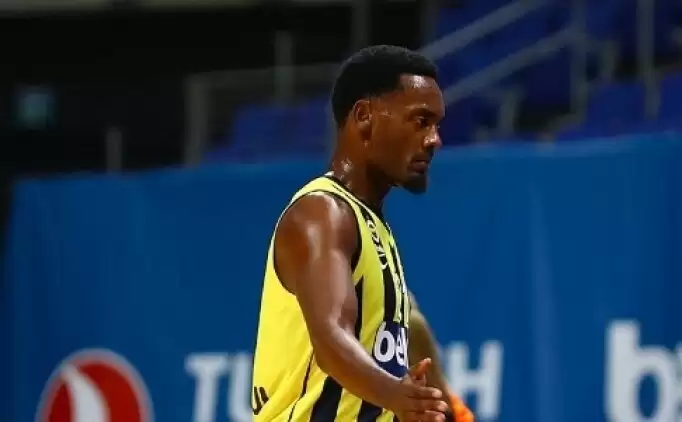 Fenerbahçeli Dyshawn Pierre’e "Hoş geldin" ödülü!