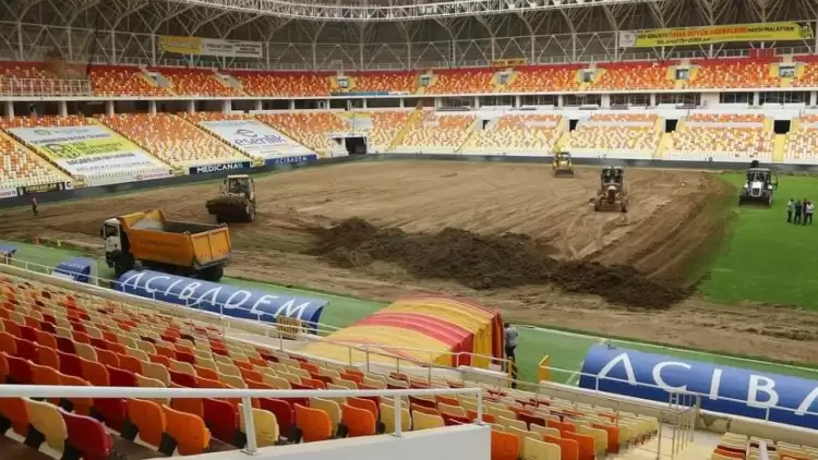 Yeni Malatya Stadyumu'nda çim zemin değişiyor