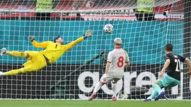 İlklerin maçında gülen Avusturya!