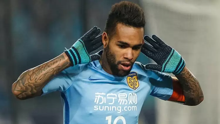 Beşiktaş'tan flaş transfer hamlesi! Alex Teixeira'ya resmi teklif yapıldı