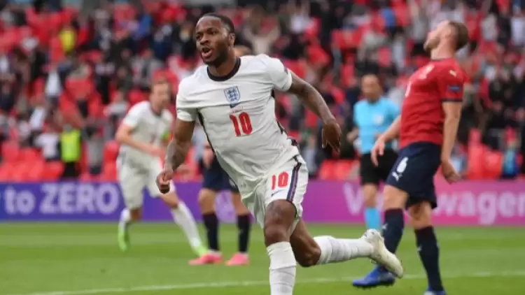 Sterling ve Saka, Çekya maçını değerlendirdi!