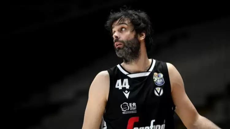 Anadolu Efes'te Milos Teodosic sesleri!