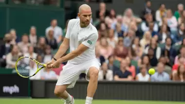 Mannarino sakatlandı, Federer turladı: Wimbledon'da nefes kesen maç...
