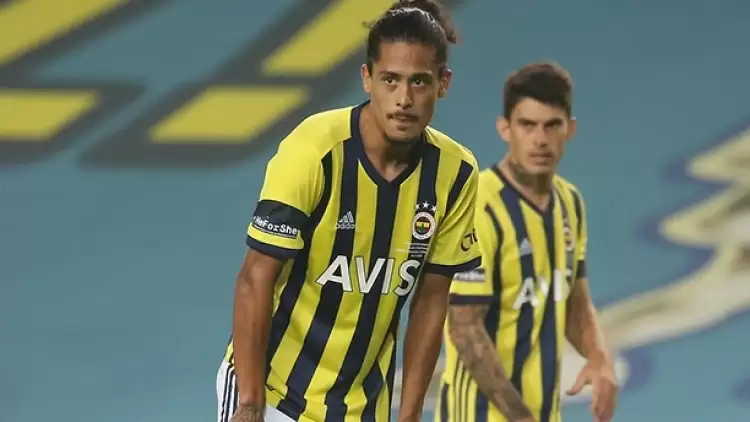 Fenerbahçe'de stoper sayısı 7'ye çıktı! İki isim yolcu...